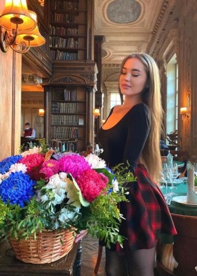 Проститутка Аиша